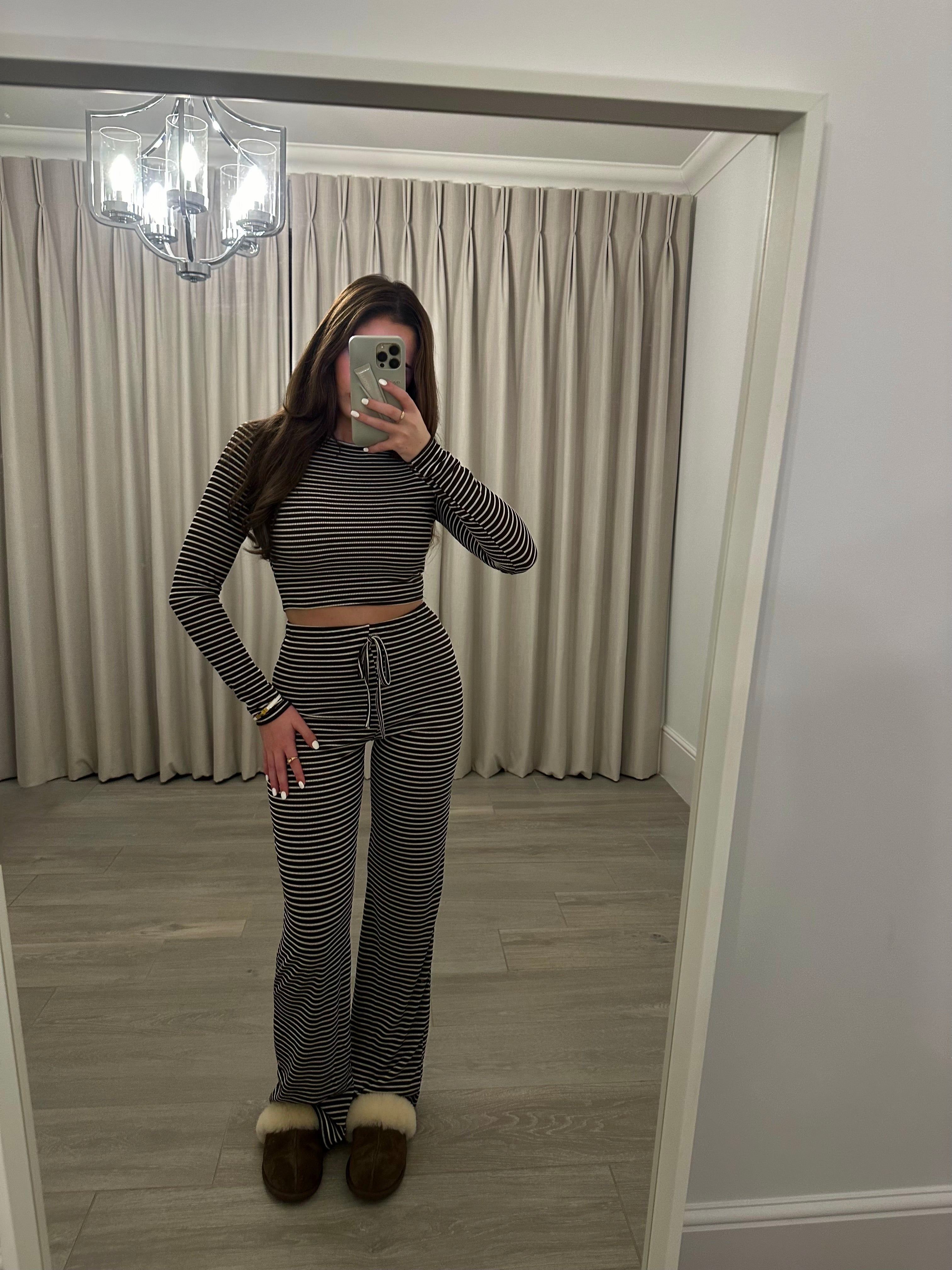 CHOCOLATE STRIPED SET