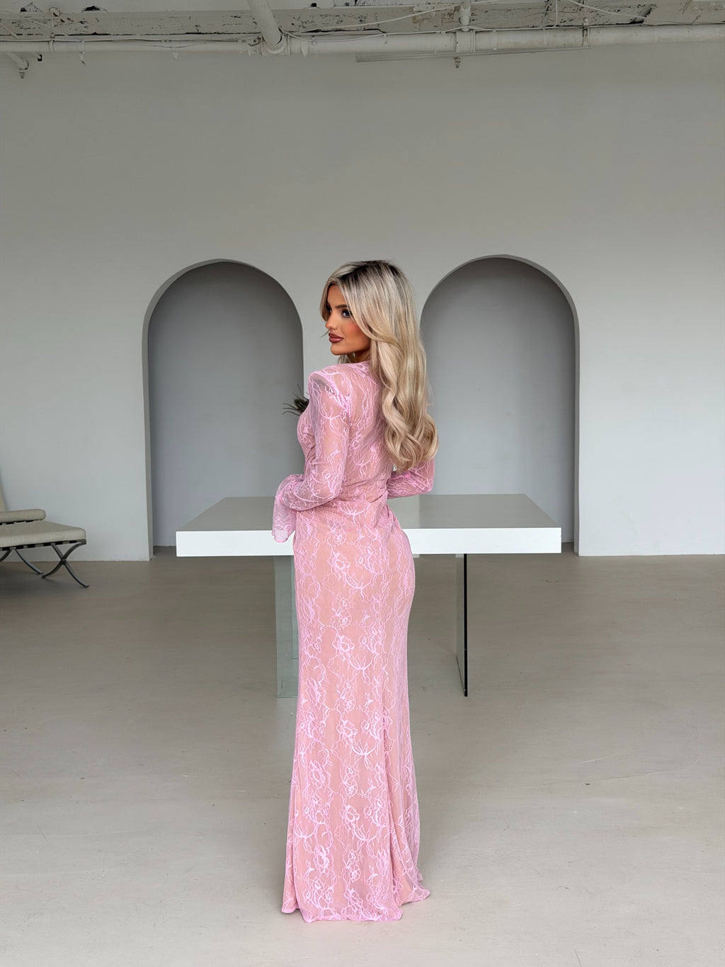 BABY PINK WIRE V-NECK MAXI